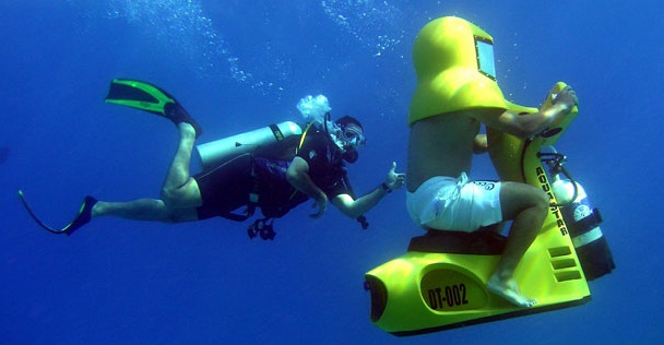 اسکوتر زیردریایی