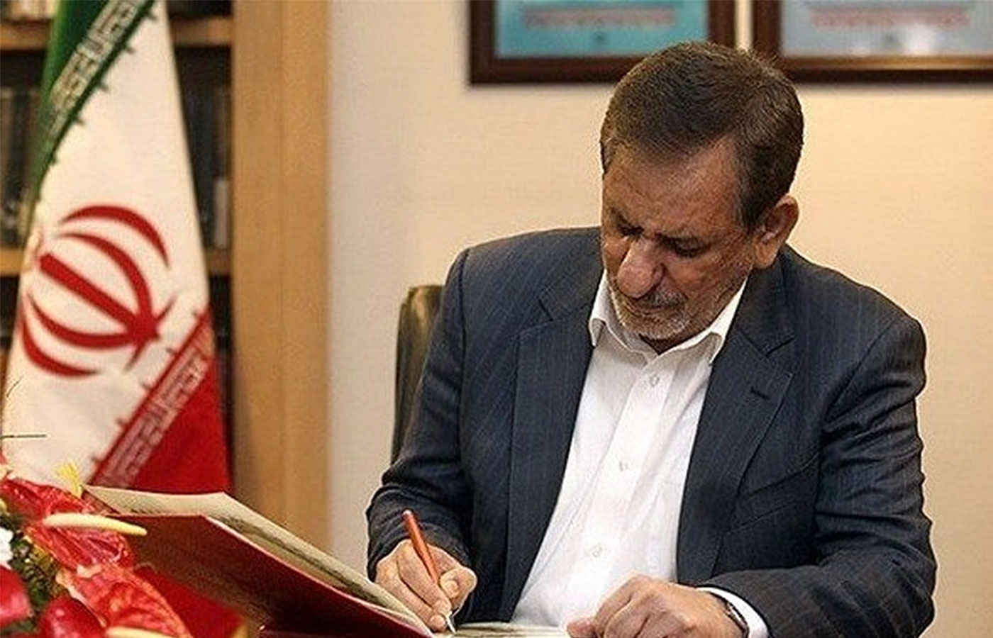 ابلاغ مصوبه تعیین فرودگاه کیش به عنوان فرودگاه بین المللی